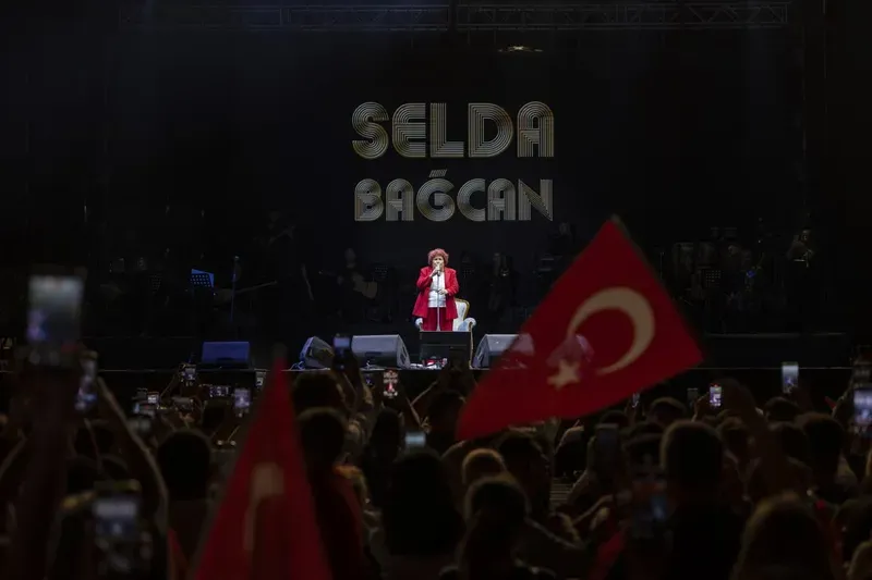 Selda Bağcan Mersin