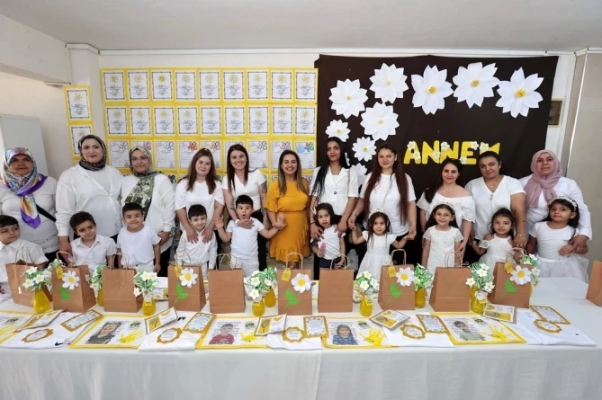 ‘Mutlu Çocuklar’dan Annelere Sürpriz