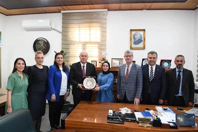 KAMU BAŞDENETÇİSİN MEHMET AKARCA VE HAYETİ, EŞ BAŞKANIMIZ TUBA SAYILĞAN
