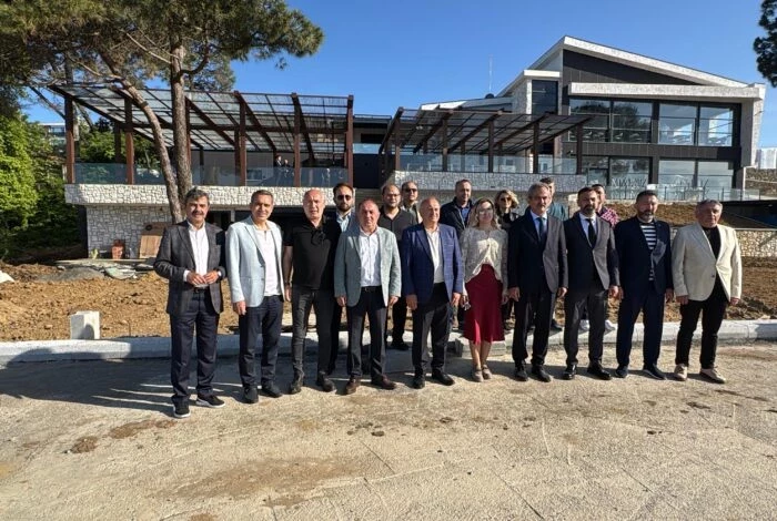 MİLLETVEKİLİ ÖZER’DEN GÖLEVİ KAFE VE RESTORAN’A İNCELEME