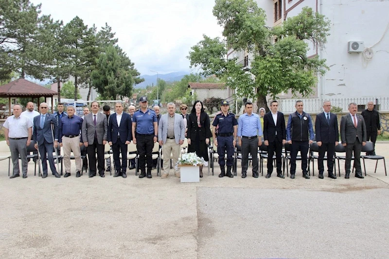 Başkan DEMİR, Hamamözü Halk Eğitimi Merkezi Müdürlüğü tarafından gerçekleştirilen “Hayat Boyu Öğrenme Haftası Etkinlikleri” programına katıldı.