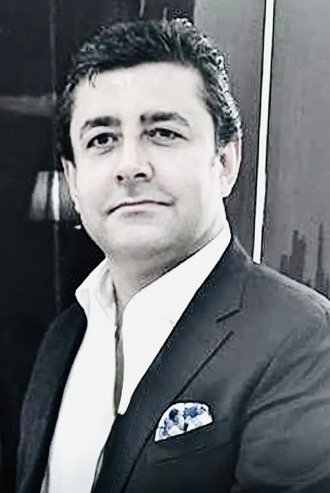 DÜNYA YENİ DÜZENLERE, YENİ KRİZLERE HAMİLE  KARANLIK BİR DOĞUM BEKLİYOR…