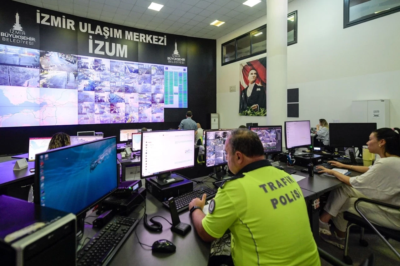 İzmir trafiği “İZUM”un radarında